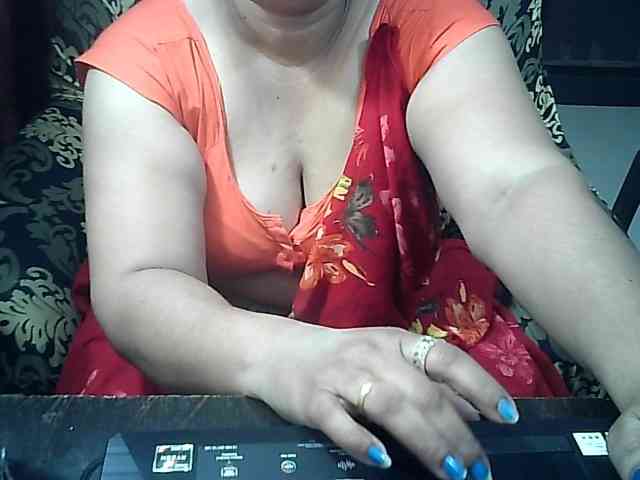 Indianbhabhimilf40 webcam