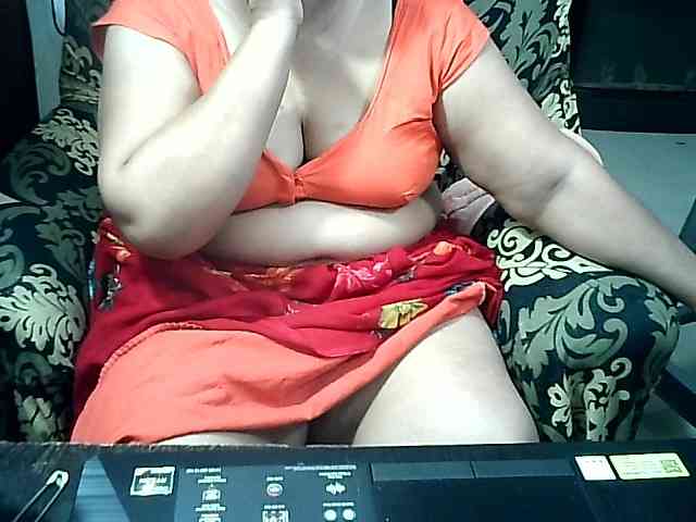 Indianbhabhimilf40 webcam
