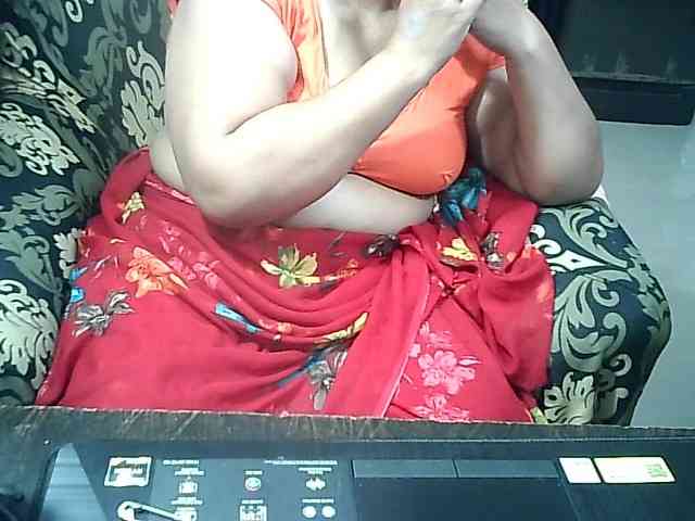 Indianbhabhimilf40 webcam