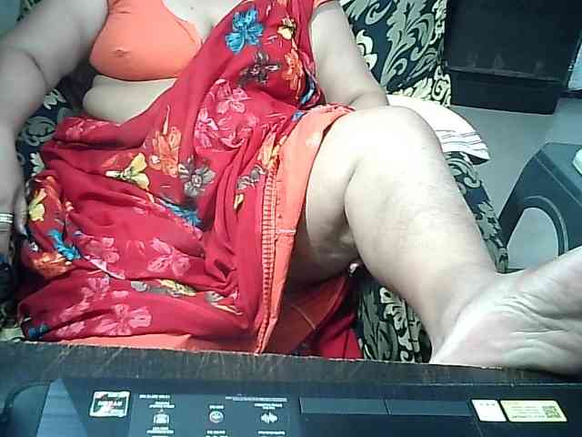 Indianbhabhimilf40 webcam
