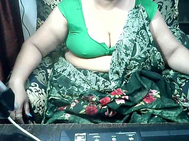Indianbhabhimilf40 webcam