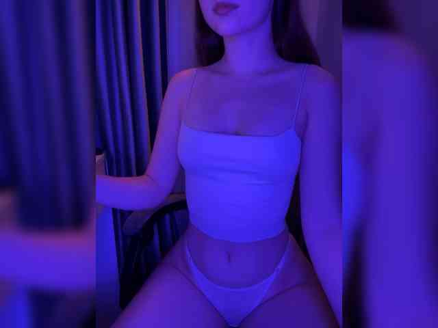 Ann-with-two-N webcam