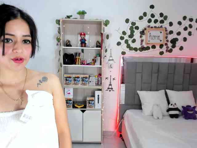kittyscoot webcam