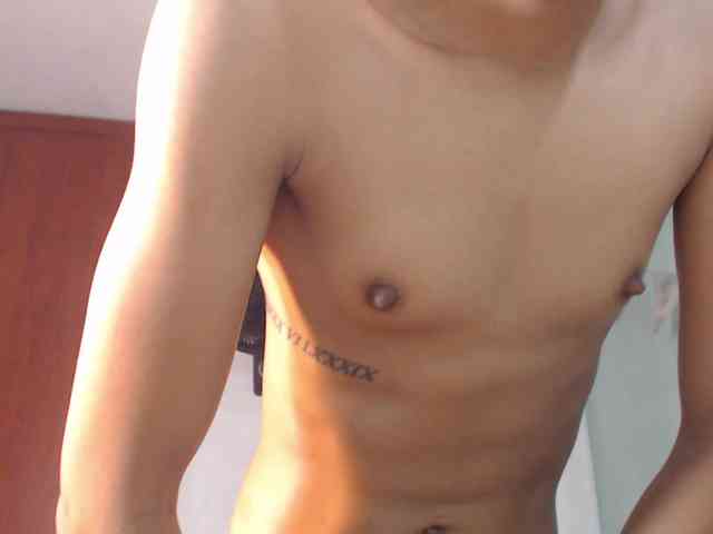 nicolle-sanders webcam