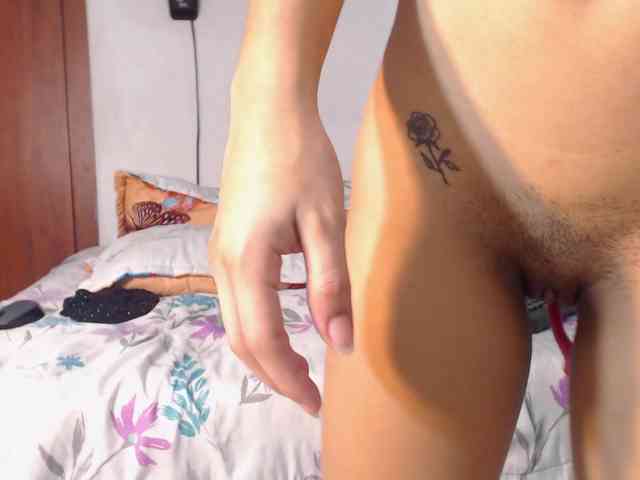 nicolle-sanders webcam