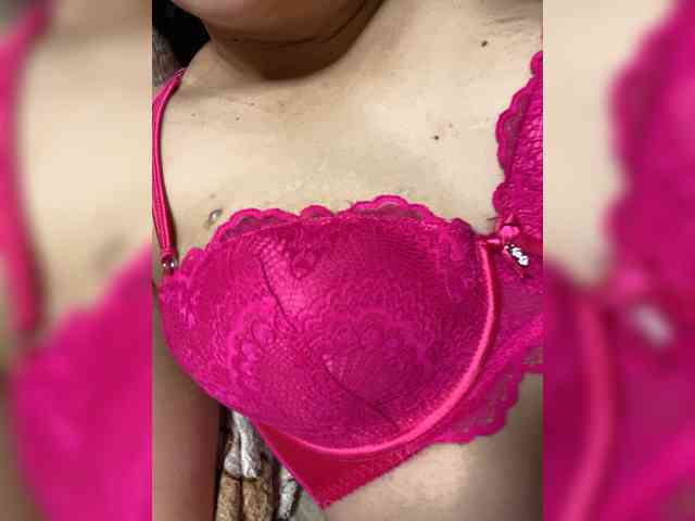 Lali14 webcam