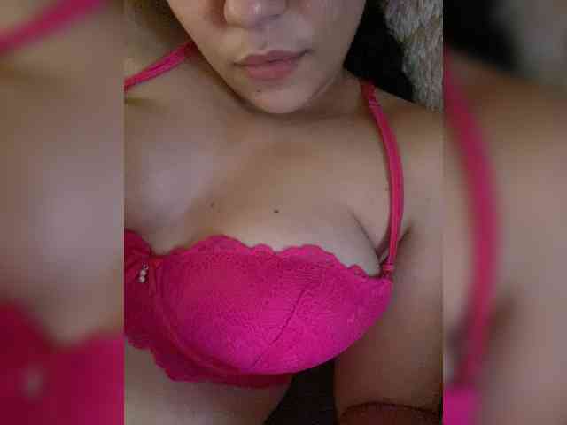 Lali14 webcam