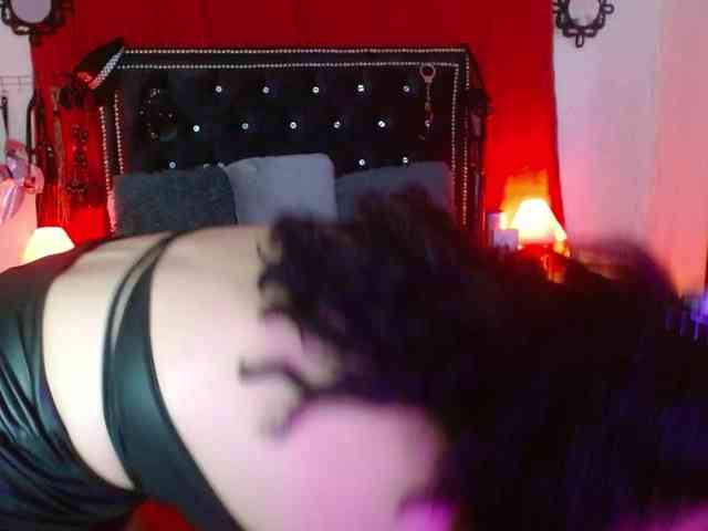 Ameliemartinez webcam