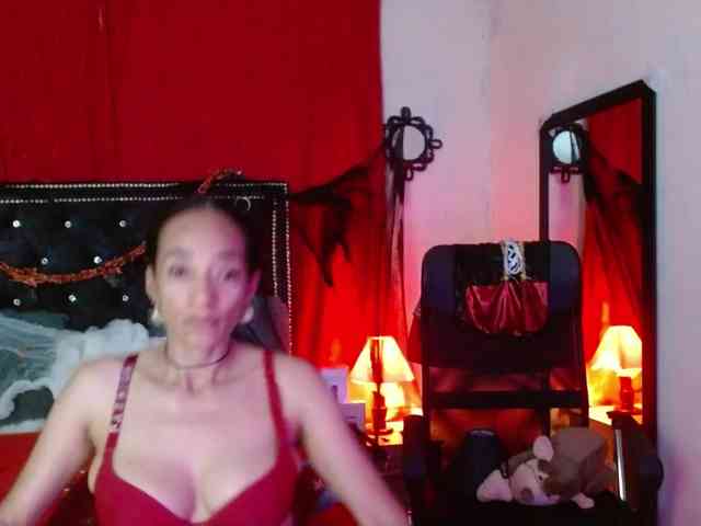 Ameliemartinez webcam