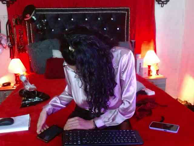 Ameliemartinez webcam