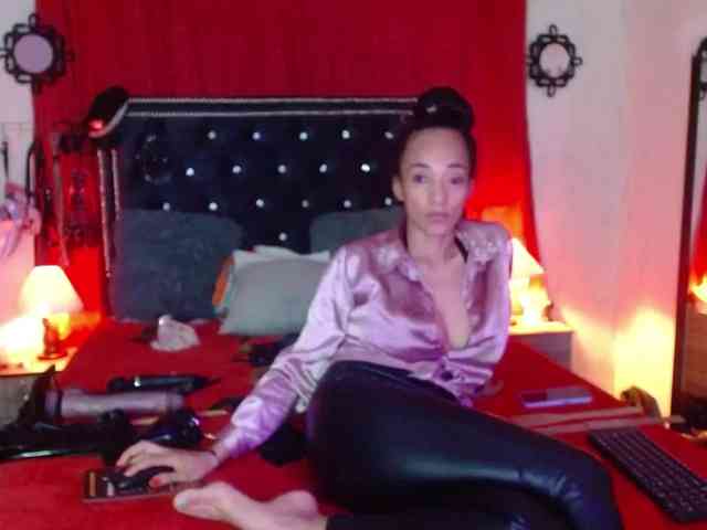 Ameliemartinez webcam