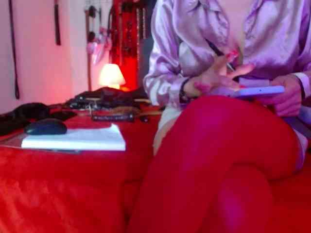 Ameliemartinez webcam