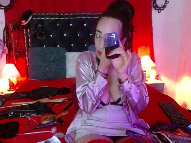 Ameliemartinez webcam