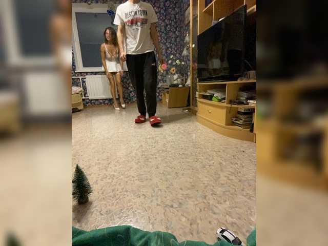 Entra en el chat con el modelo And-Liziantus And-Liziantus