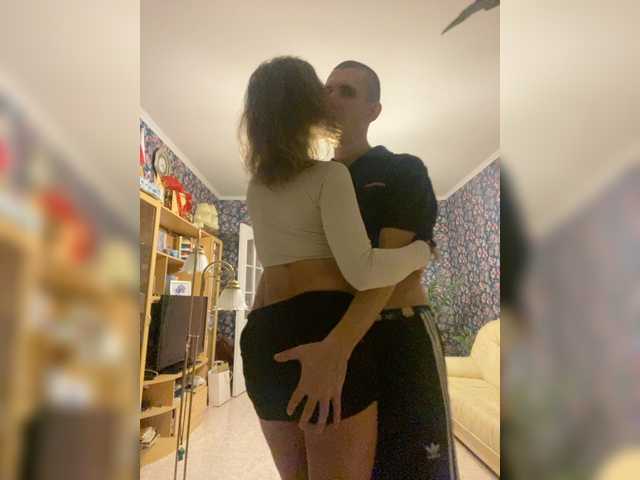 Entra en el chat con el modelo And-Liziantus And-Liziantus