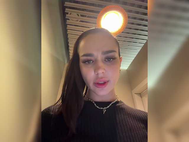 Vai a chattare su -Sasha-Orlova- -Sasha-Orlova-