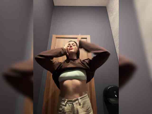 -Sasha-Orlova- webcam