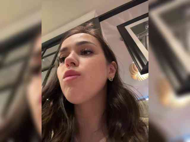 -Sasha-Orlova- webcam