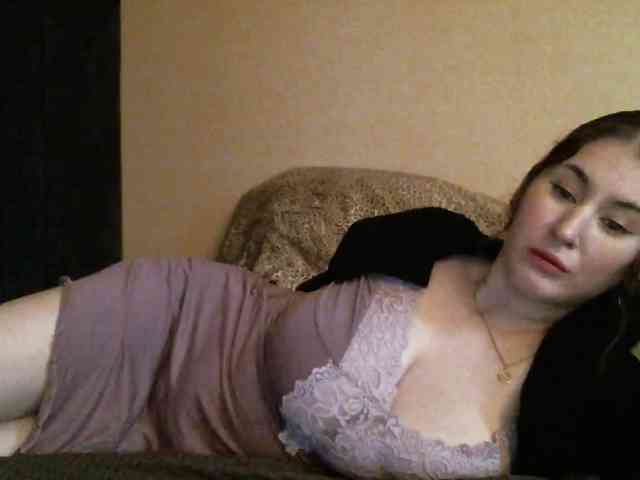 TemptingFable webcam