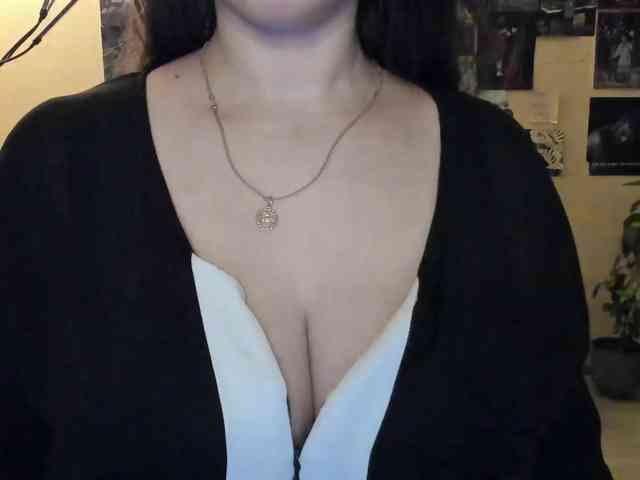 TemptingFable webcam