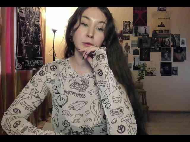 TemptingFable webcam