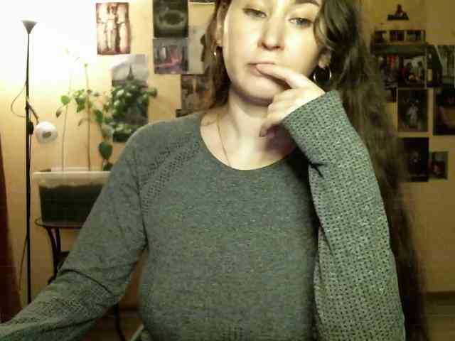TemptingFable webcam
