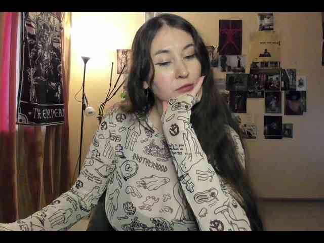 TemptingFable webcam