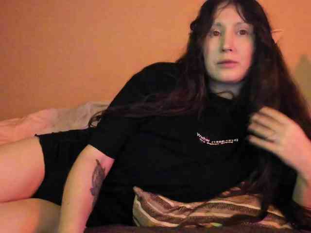 TemptingFable webcam