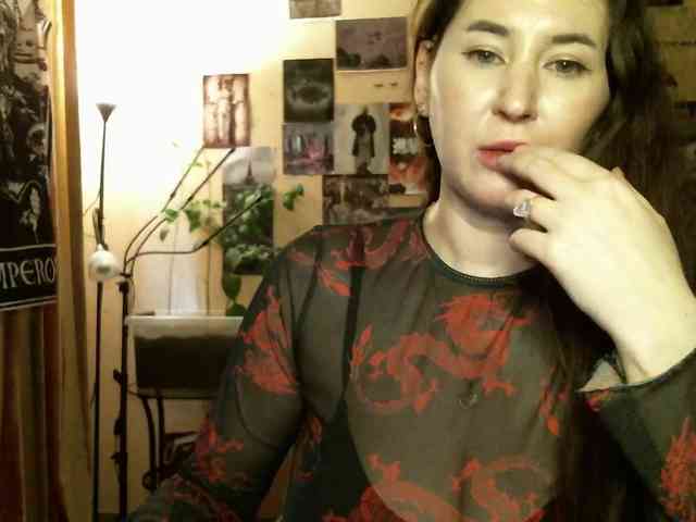 TemptingFable webcam