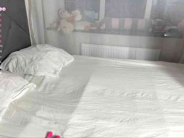 ClaireWobbe webcam