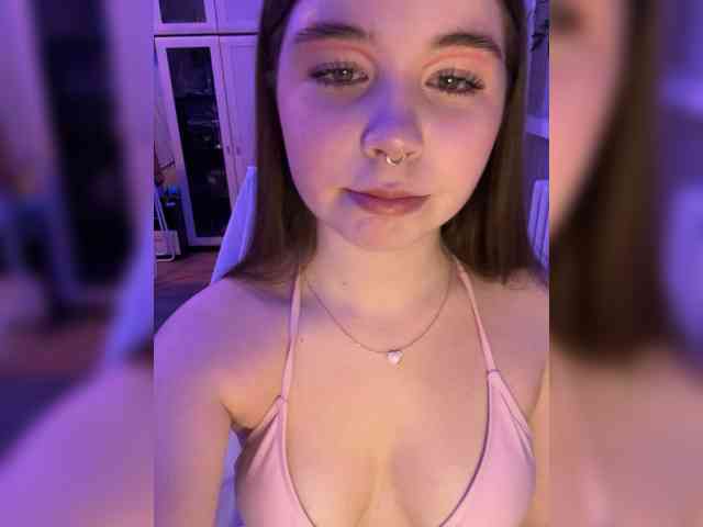 kikikiraa webcam
