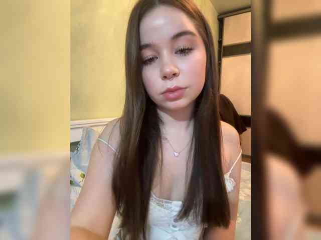 kikikiraa webcam