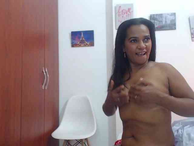 Queen-dayanna webcam