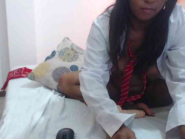 Queen-dayanna webcam