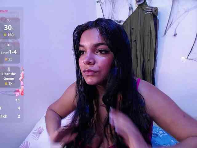 chloe-tgn webcam