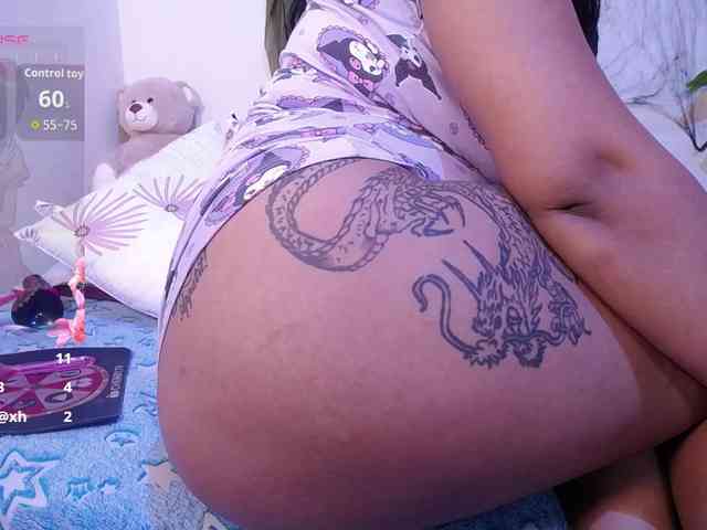 chloe-tgn webcam