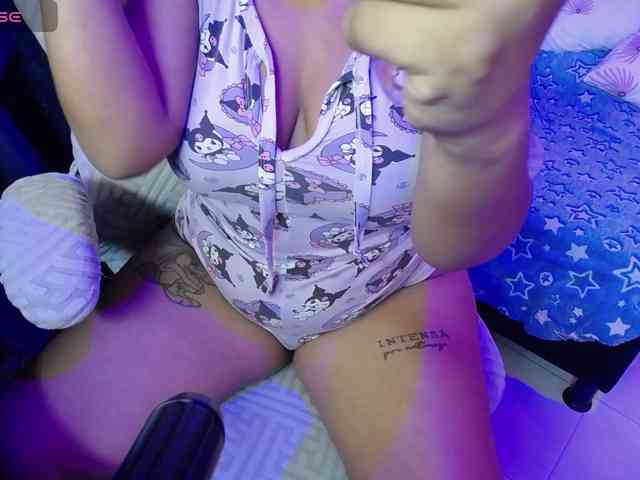 chloe-tgn webcam