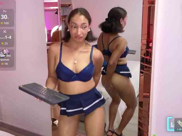KatyMonrow webcam
