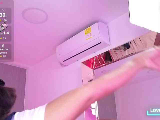 KatyMonrow webcam