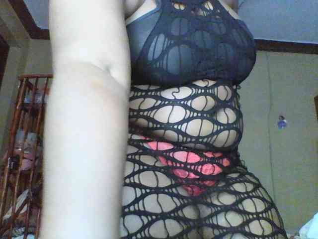 Hot-chick66 webcam