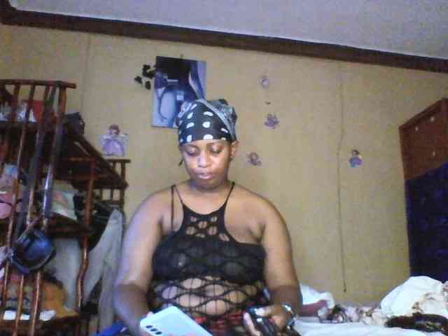 Hot-chick66 webcam