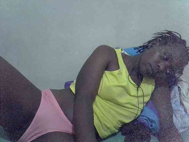 Prettiesweet webcam