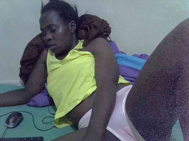 Prettiesweet webcam