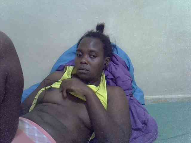 Prettiesweet webcam