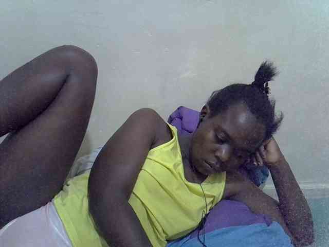 Prettiesweet webcam