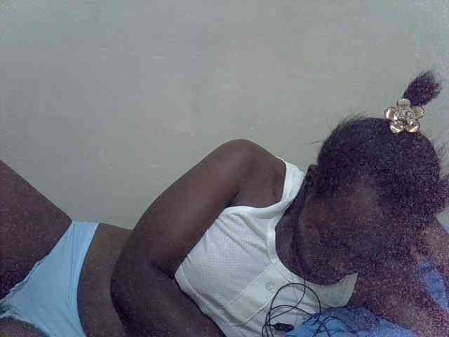 Prettiesweet webcam