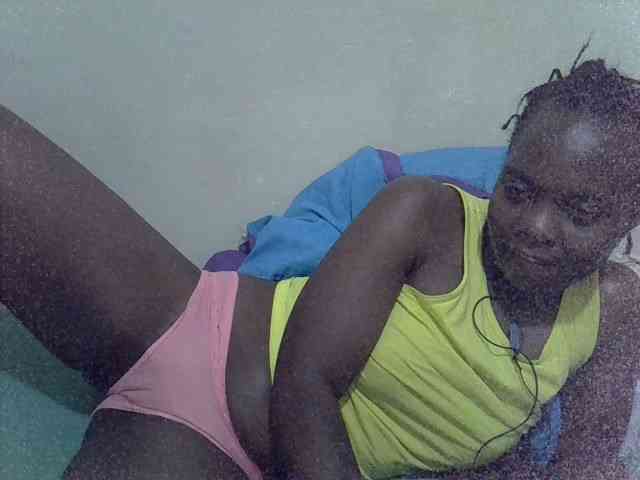 Prettiesweet webcam