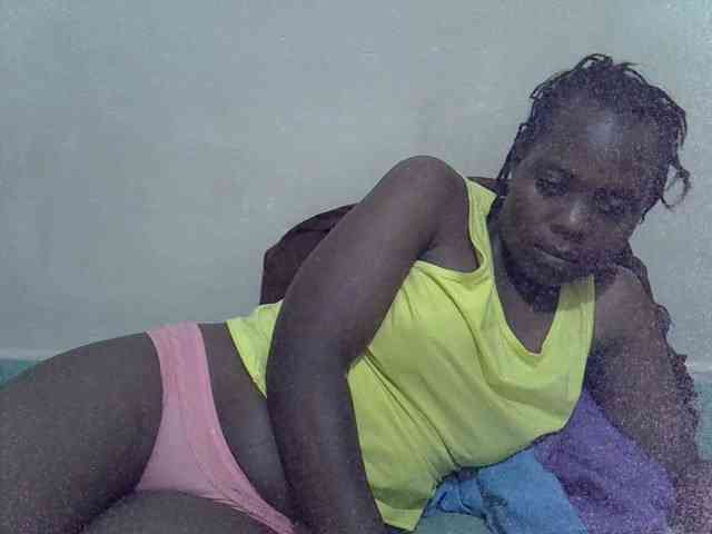 Prettiesweet webcam