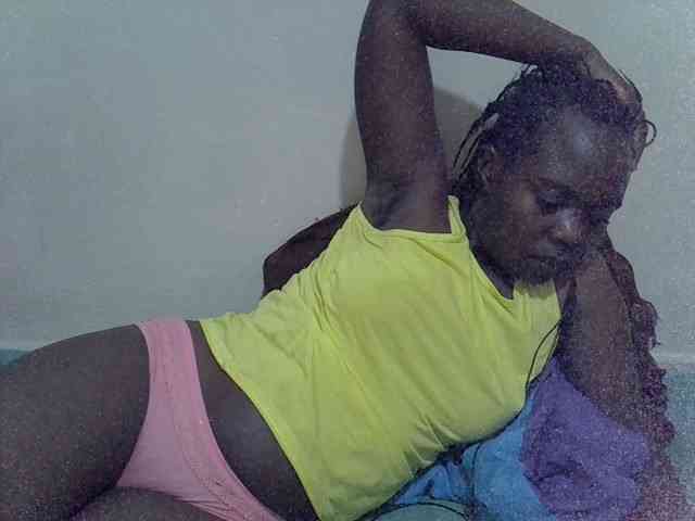 Prettiesweet webcam