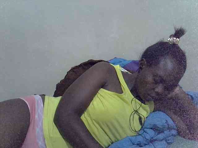 Prettiesweet webcam